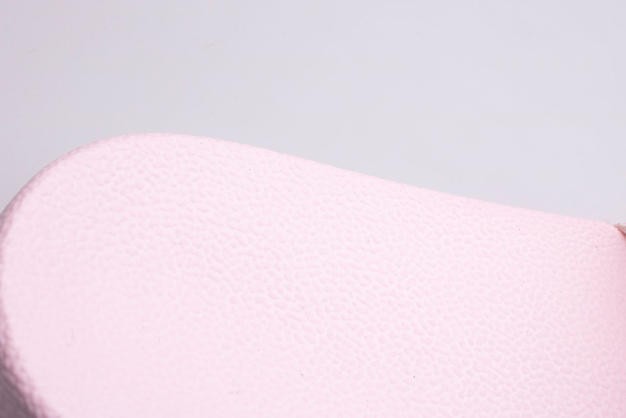 Klapki damskie 4F H4L21-KLD002-56S 