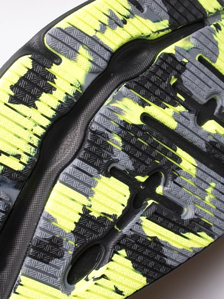 Buty męskie Under Armour 3024878-006