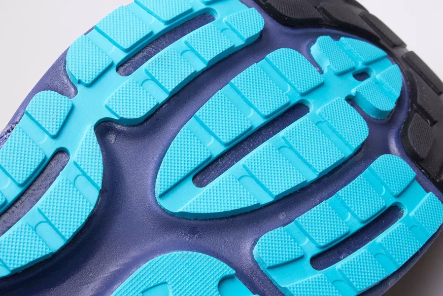 Buty męskie Under Armour HOVR Mega 3 3025308-004