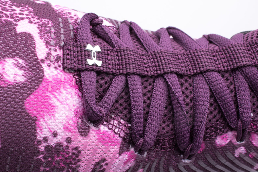 Buty damskie Under Armour HOVR RISE 2 3024029-500