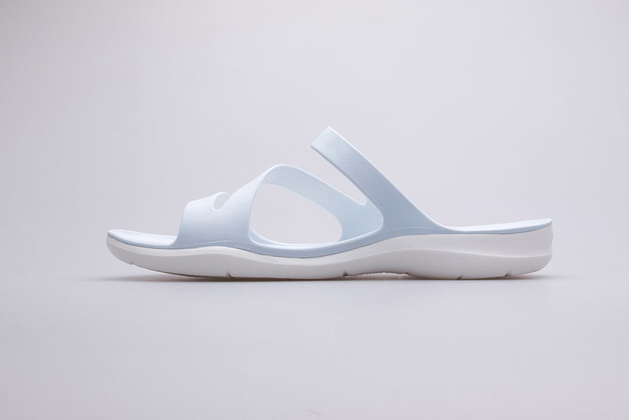 Klapki Crocs Swiftwater Sandal W 203998-4JQ