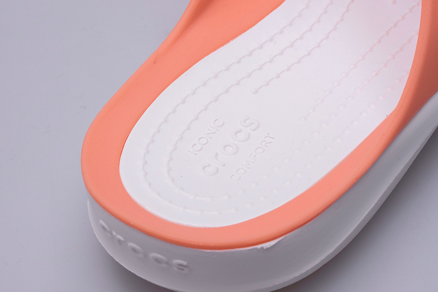 Klapki Crocs Swiftwater Sandal W 203998-82Q