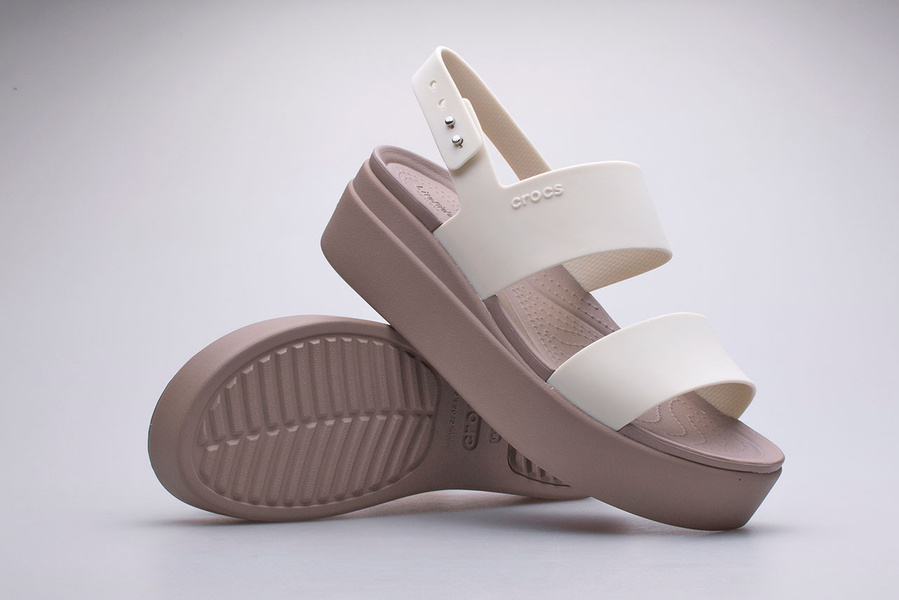 Sandały damskie Crocs Brooklyn Low Wedge 206453-159
