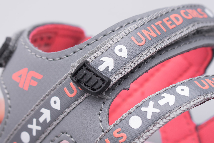 Sandały dziewczęce 4F HJL20-JSAD001-90S