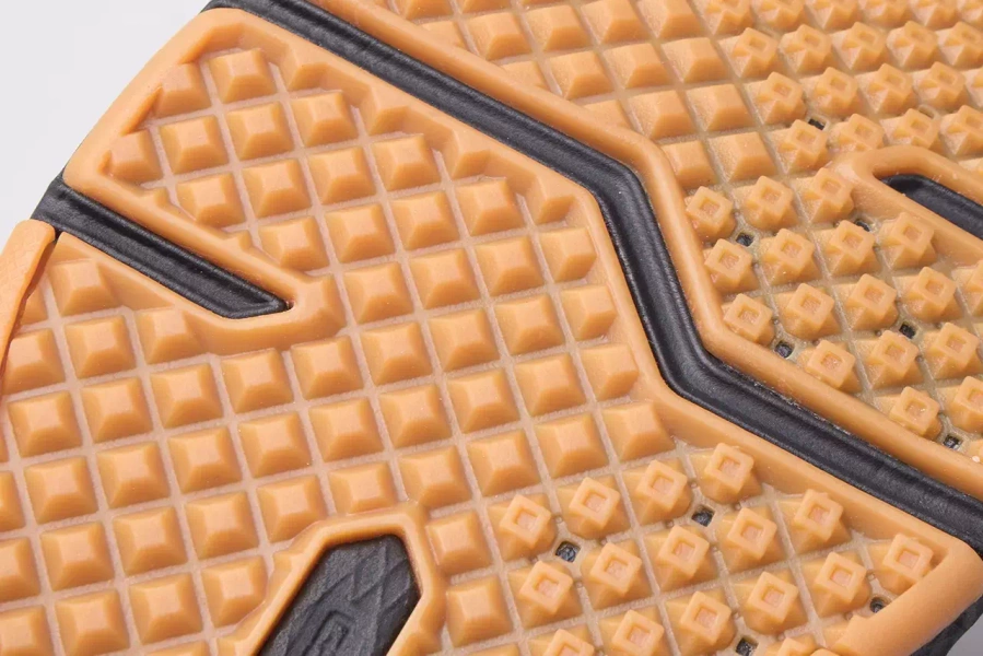 Buty męskie Under Armour 3023703-005