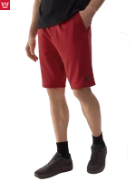 czerwony