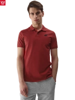 czerwony