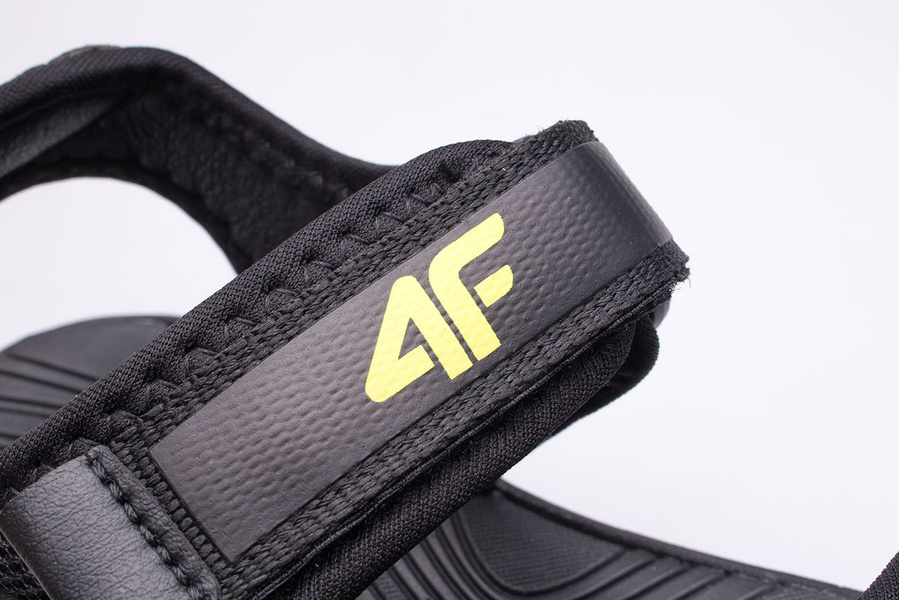 Sandały chłopięce 4F JUNIOR HJL22-JSAM003-20S