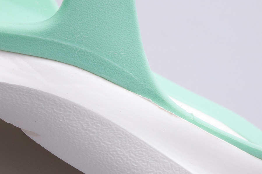 Klapki Crocs Swiftwater Sandal W 203998-3U3