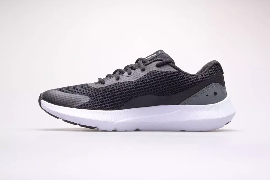 Buty męskie Under Armour SURGE 3 3024883-006