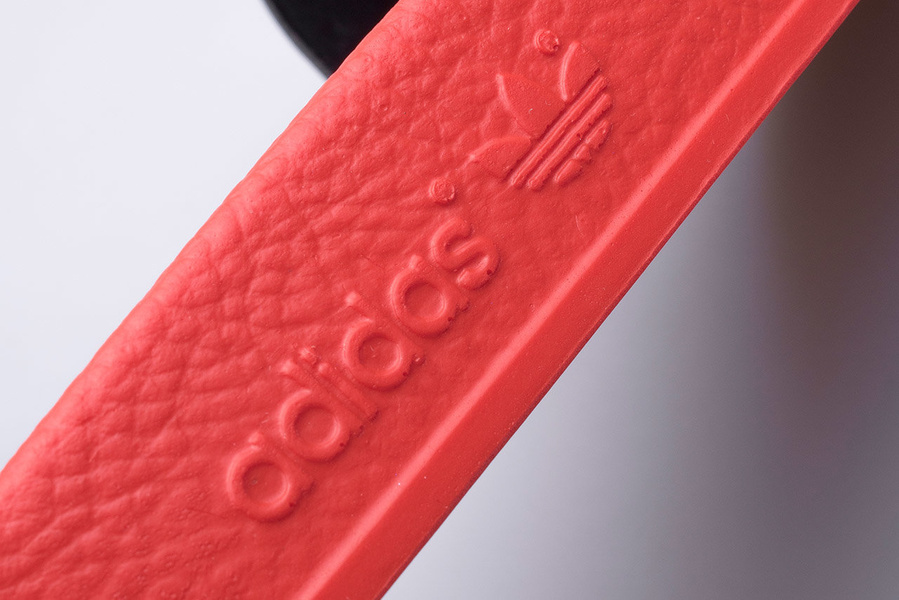 Klapki damskie adidas ADILETTE W FX5921