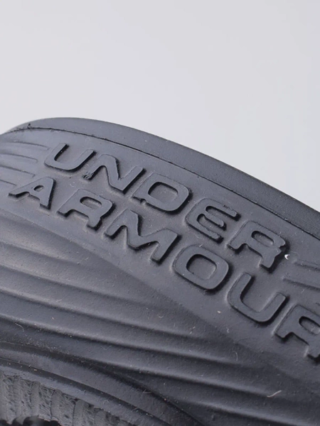 Klapki damskie Under Armour 3027013-001