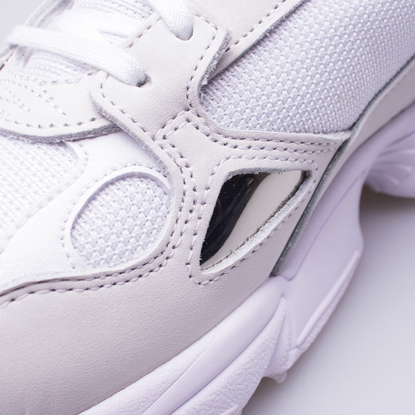 Buty damskie adidas Falcon W B28128