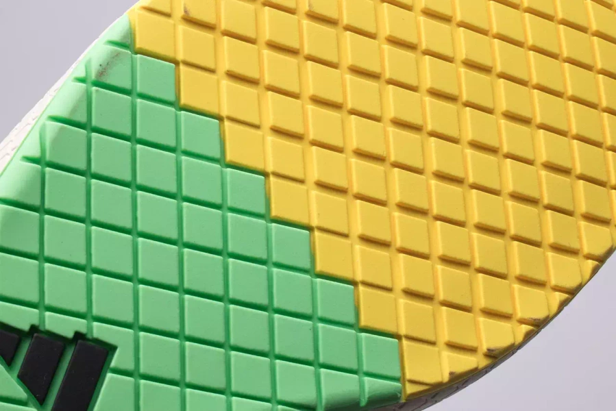 Buty do podnoszenia ciężarów adidas The Total GW6353