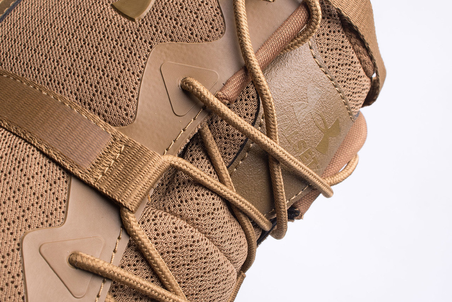 Buty męskie trapery Under Armour 3023741-200