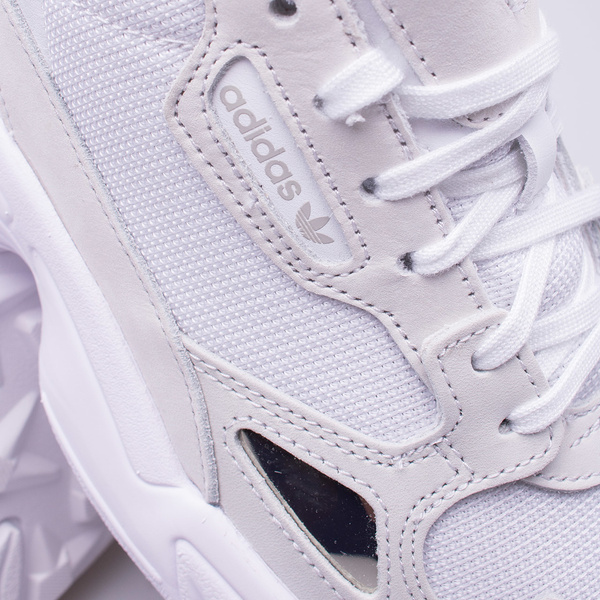 Buty damskie adidas Falcon W B28128