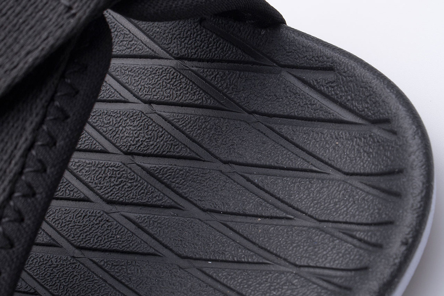 Sandały damskie 4F H4L21-SAD002-21S 36