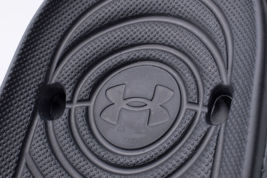 Klapki męskie Under Armour LOCKER IV SL 3023758-001