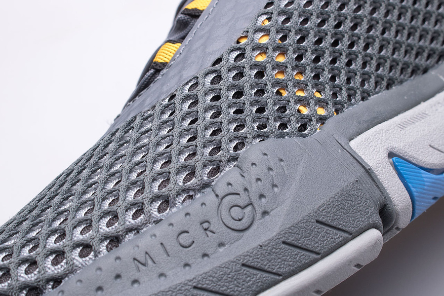 Buty męskie Under Armour 3025052-104