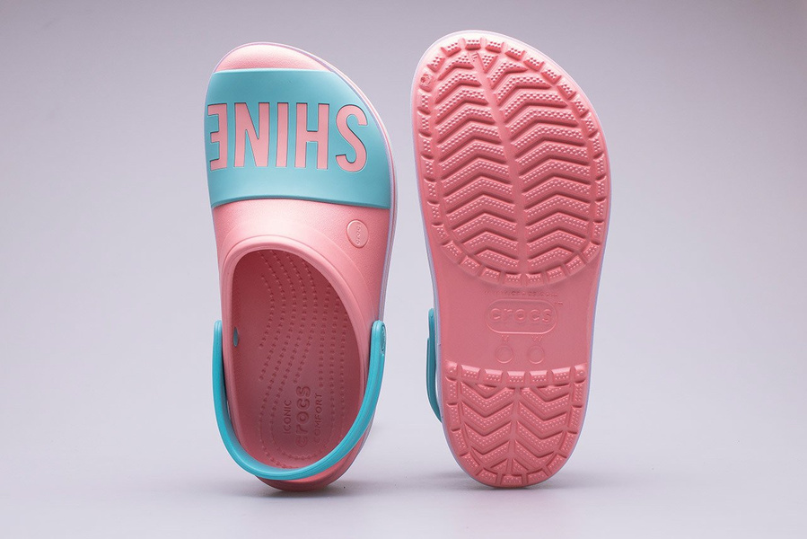 Chodaki Crocs CB Platform Bold 205699-737