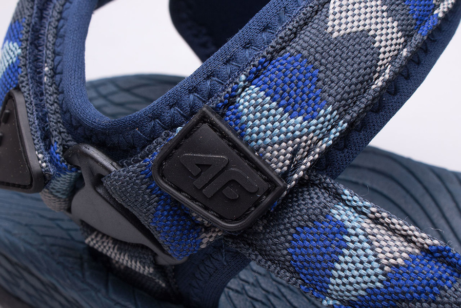 Sandały chłopięce 4F JUNIOR HJL22-JSAM001-33S