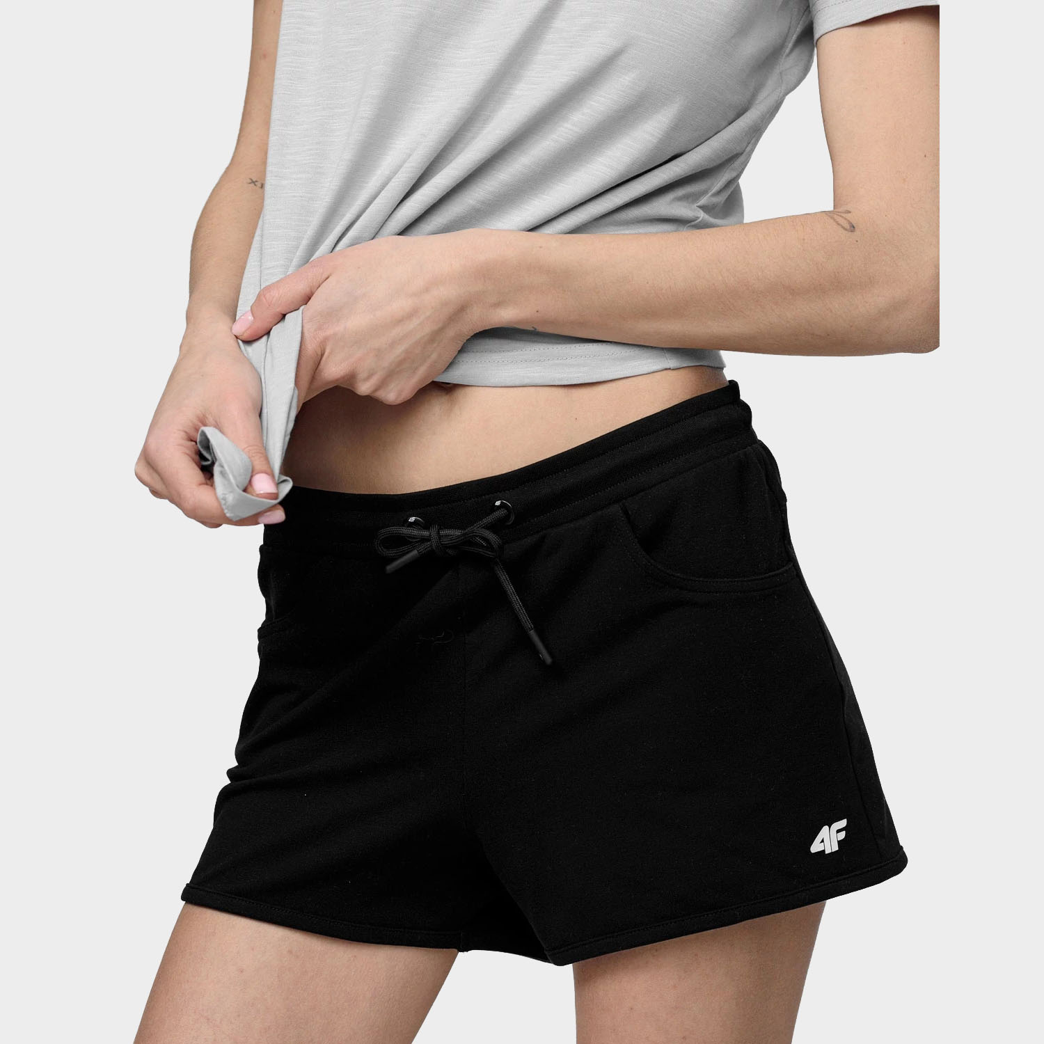 Spodenki damskie 4F NOSH4-SKDD001-20S