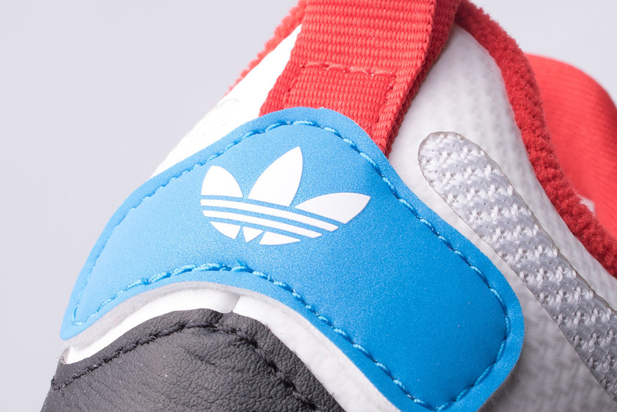 Buty dziecięce adidas ZX 700 HD CF C FX5238