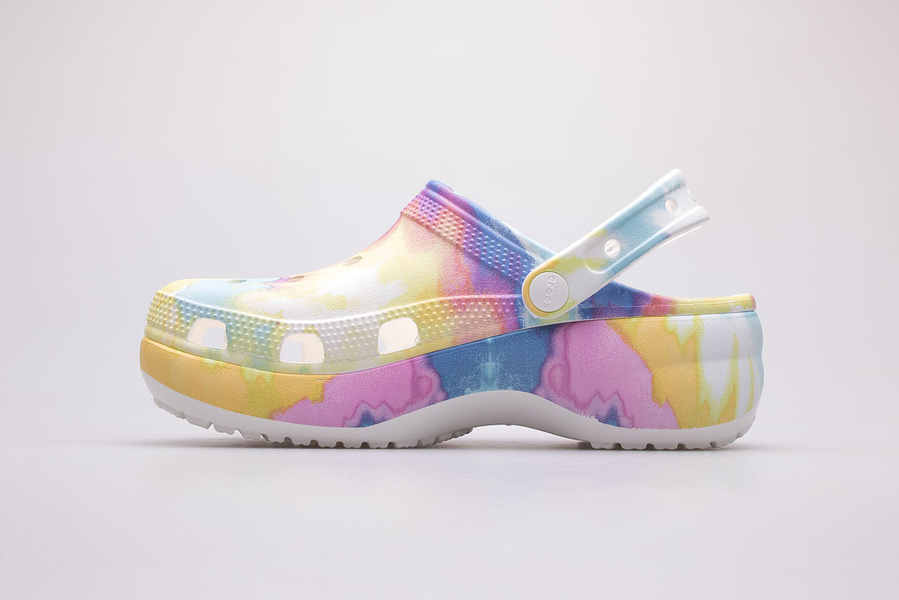 Chodaki Crocs GRAPHIC CLOG WEDGE W 207151-94S