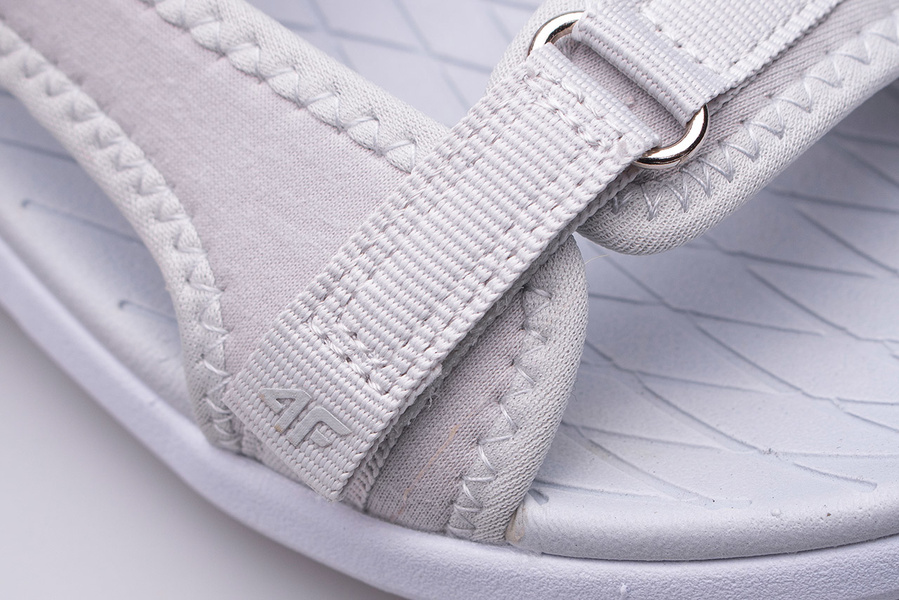 Sandały damskie 4F H4L20-SAD001-27S