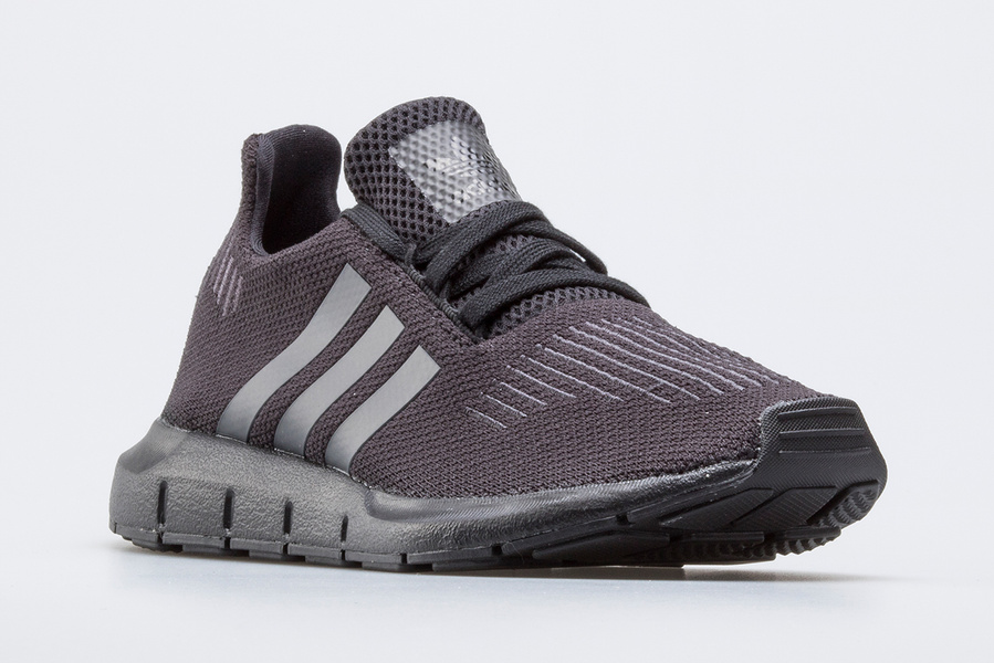 Buty dziecięce adidas SWIFT RUN J CM7919