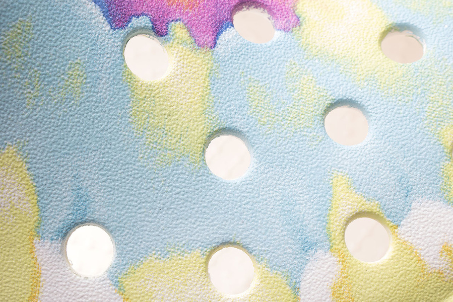 Chodaki Crocs GRAPHIC CLOG WEDGE W 207151-94S