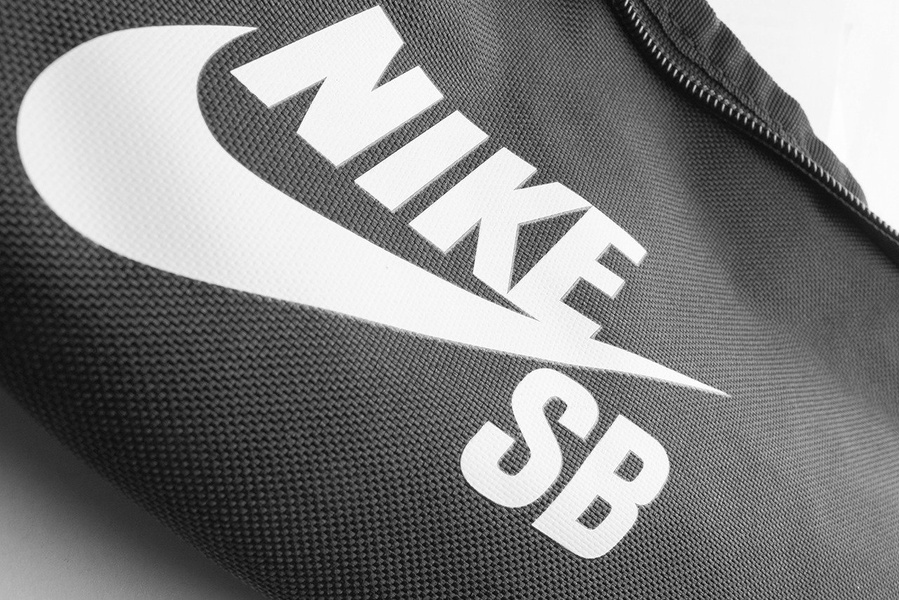 Nerka NIKE NK SB HERITAGE HIP PACK BA6077-010