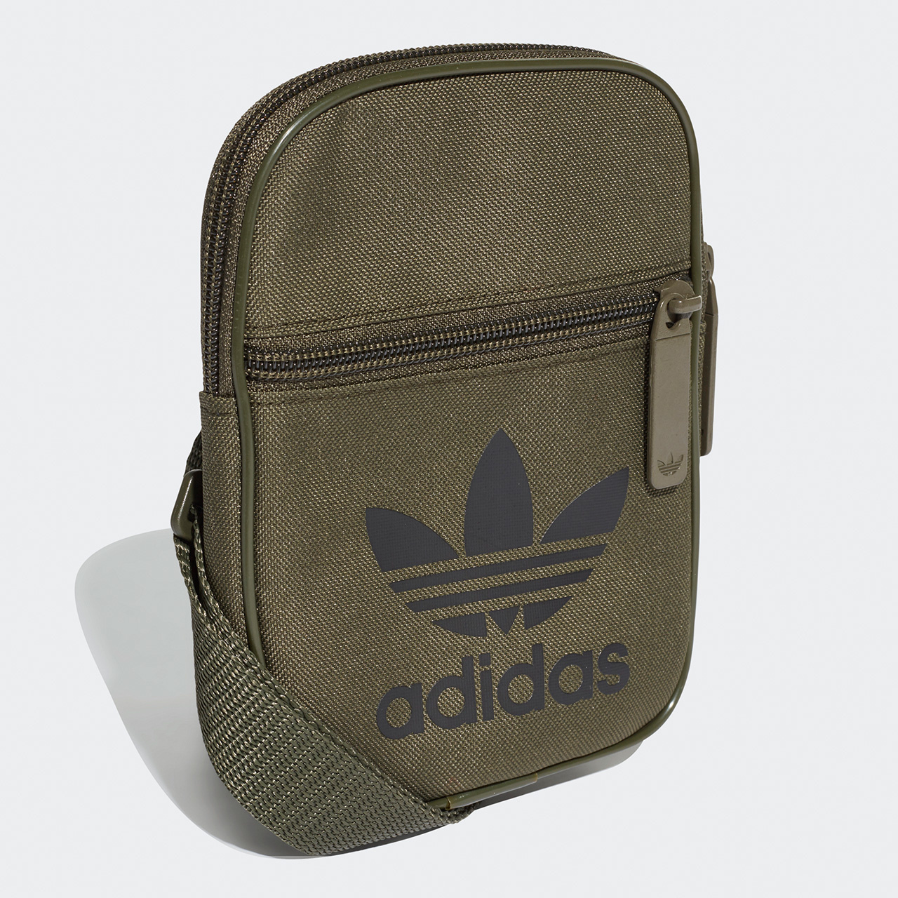 Adidas festvl b trefoil bag hotsell